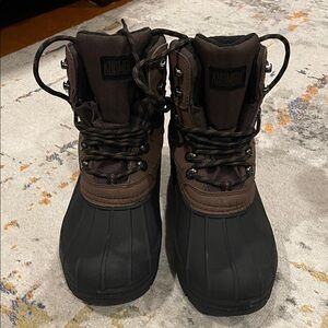 Khombu Men's Dual-Tone Rain & Snow Boots